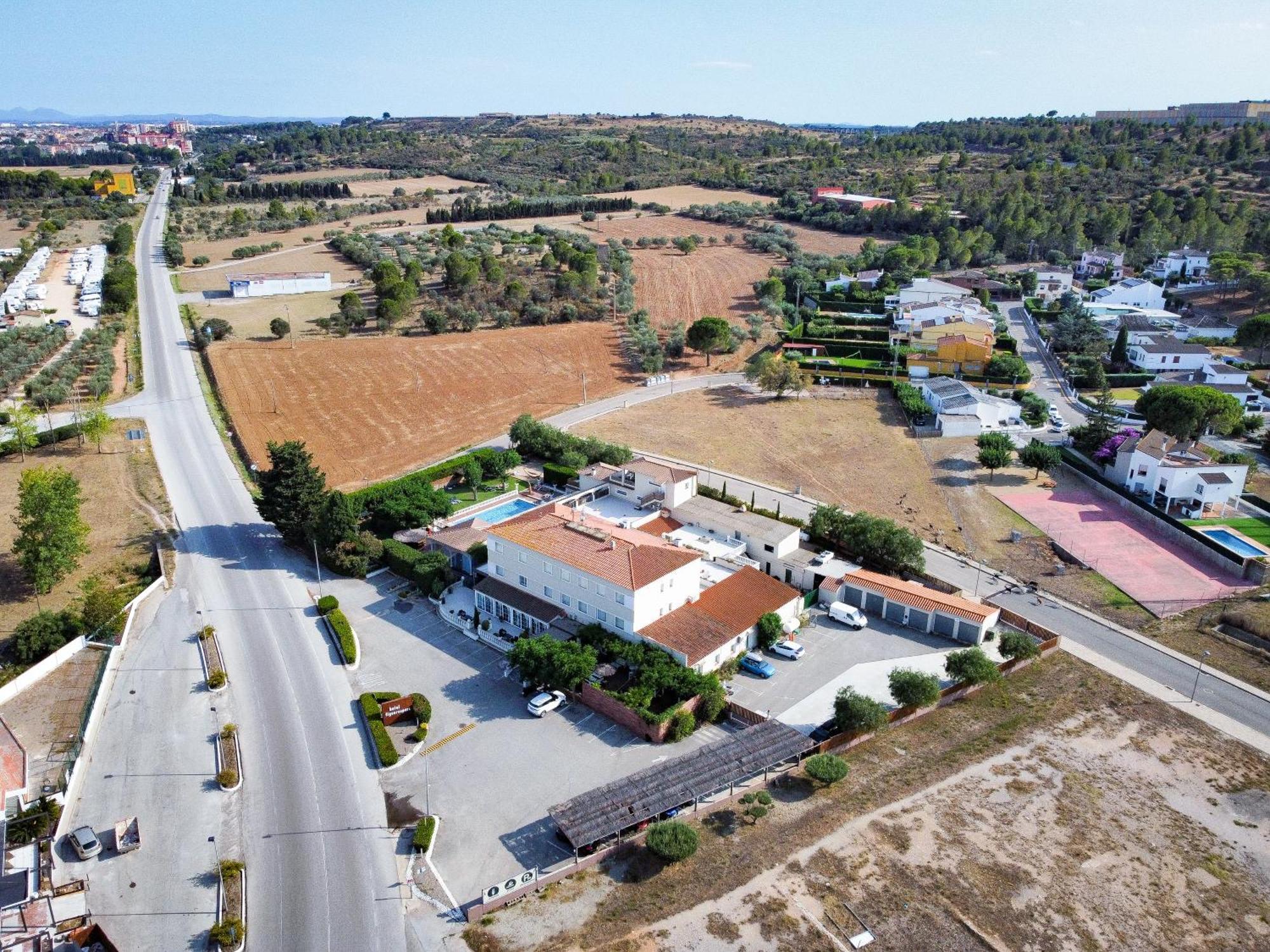 Hotel & Restaurant Figueres Parc Els Hostalets  Exterior photo